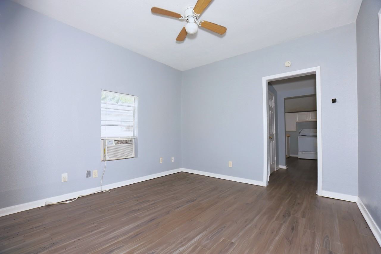 107 Prewitt Ln #1 - Photo 3 of 16