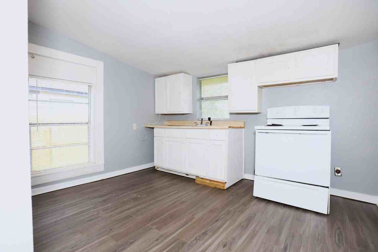 107 Prewitt Ln #1 - Photo 4 of 16