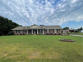 119 Sawnee Dr - Photo 1 of 1