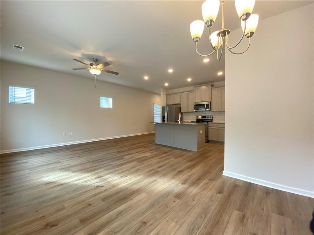 4679 Fullerton Dr - Photo 4 of 23