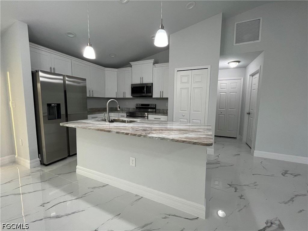 4110 19th St Sw - Photo 3 of 15