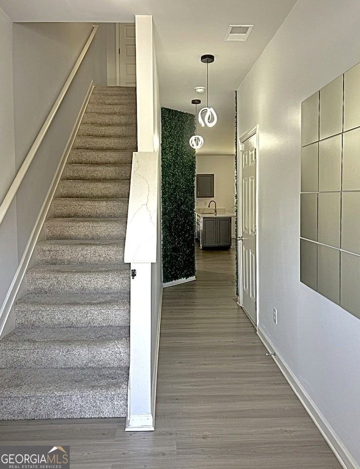 6278 Rockaway Rd - Photo 2 of 24