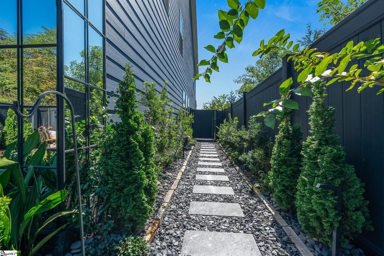 1 Meteora Way - Photo 7 of 43