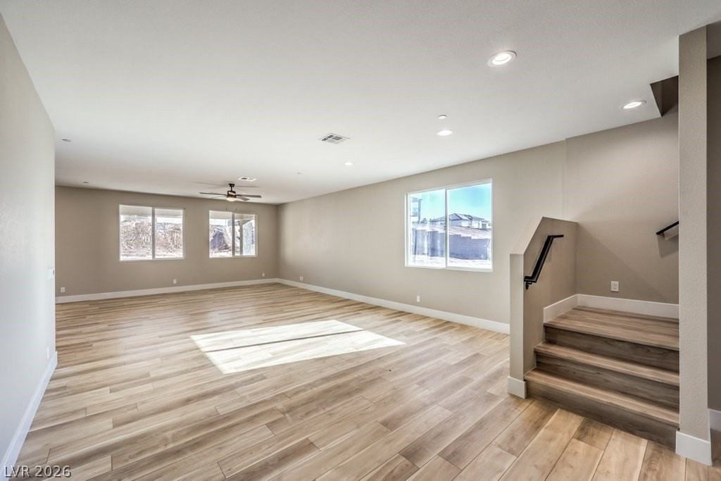 729 N Milan St - Photo 3 of 18