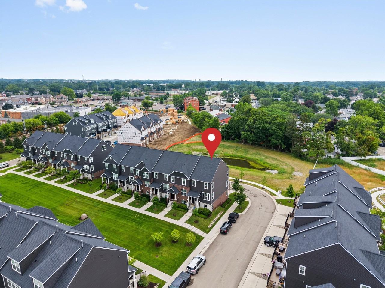 202 N Sydney Ct - Photo 6 of 50