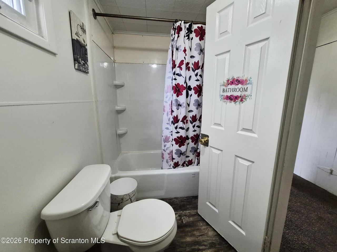 68 Green Pl #1 - Photo 4 of 15