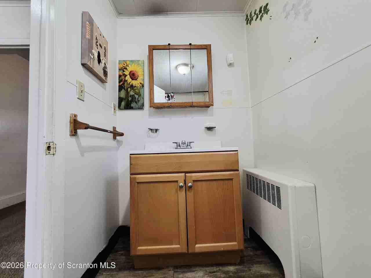 68 Green Pl #1 - Photo 5 of 15