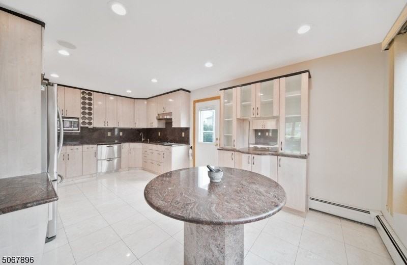 2 Millo Pl #2 - Photo 6 of 21