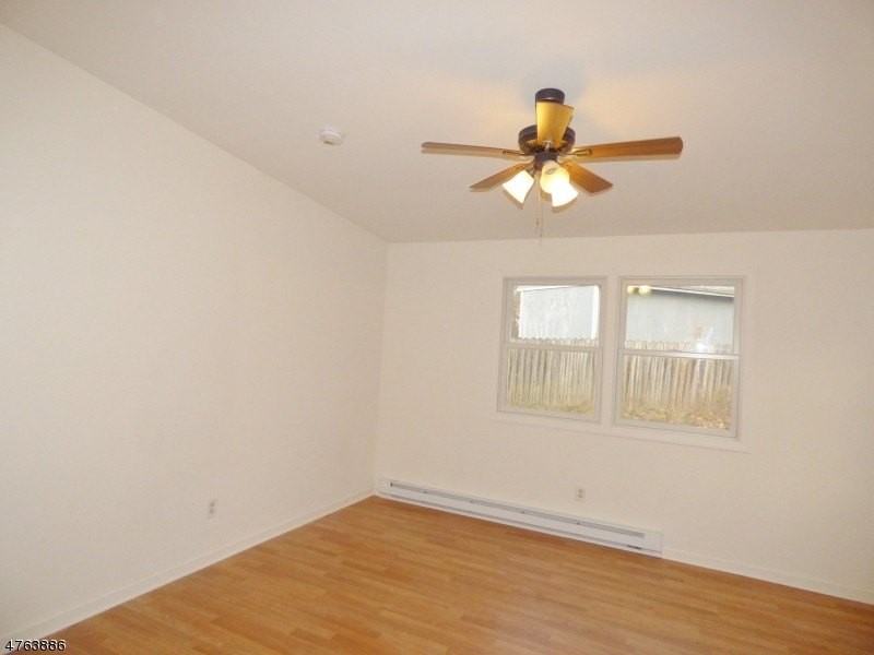 8 N Glen Ave - Photo 4 of 33