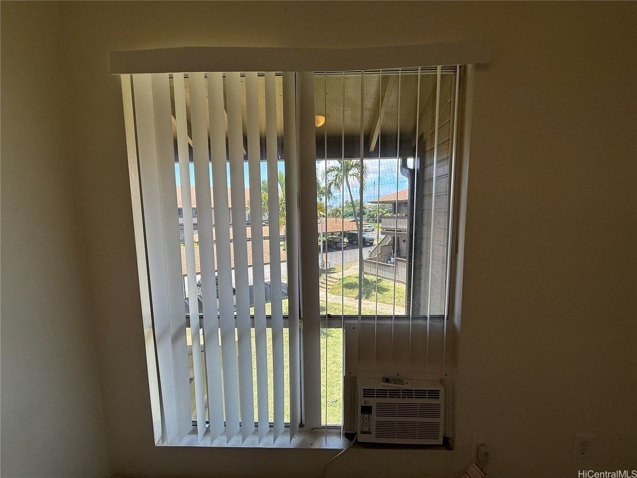 91-1345 Puamaeole St #39V - Photo 6 of 21