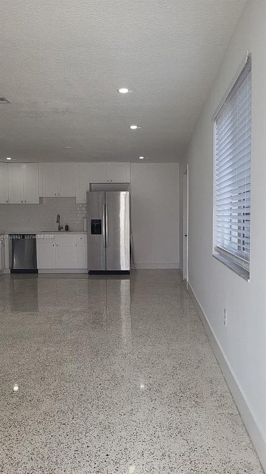 9228 Sw 37th St #9228 - Photo 6 of 25