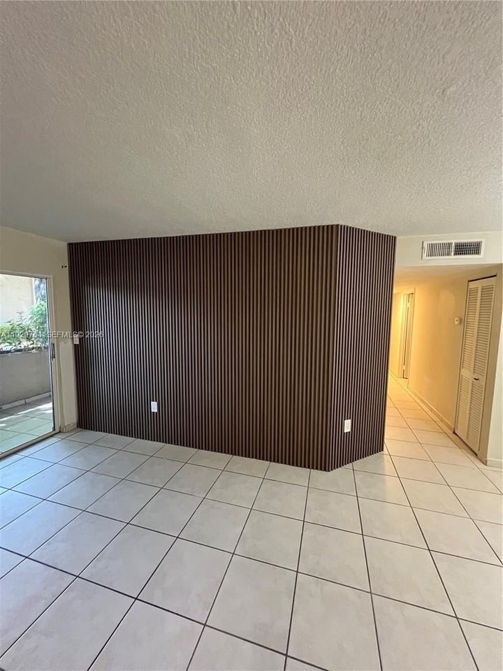 4710 Nw 102nd Ave #101-22 - Photo 6 of 24