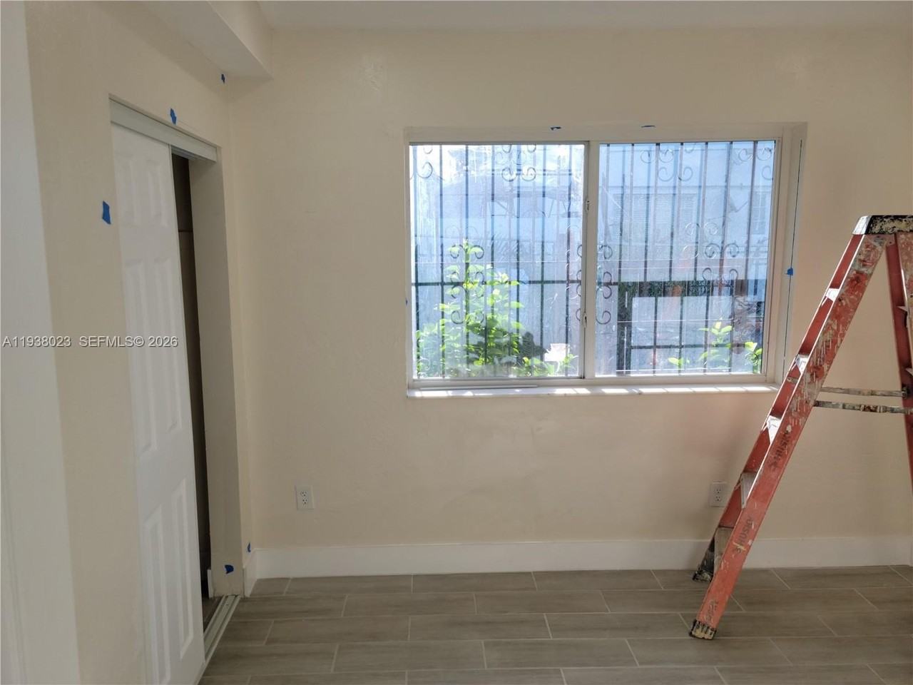 121 Ne 82nd Ter #5 - Photo 4 of 4