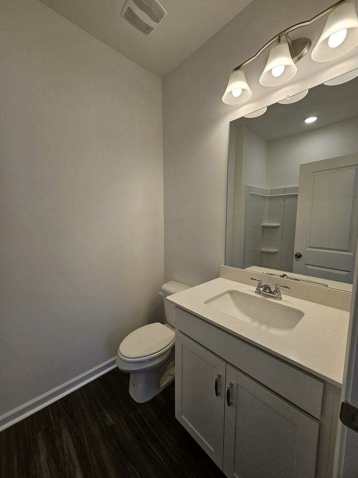 129 Rosebush Ln #18 - Photo 5 of 44