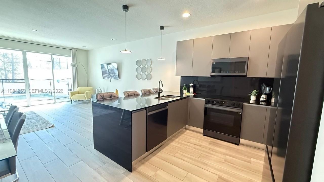 1400 Peaceful Nature Way #1400 - Photo 3 of 11