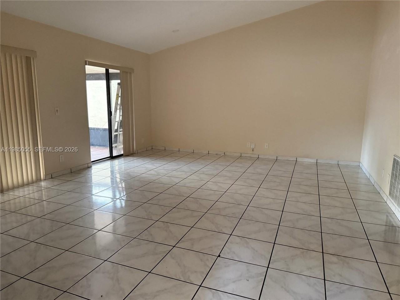 17321 Nw 63rd Ave #0 - Photo 3 of 24