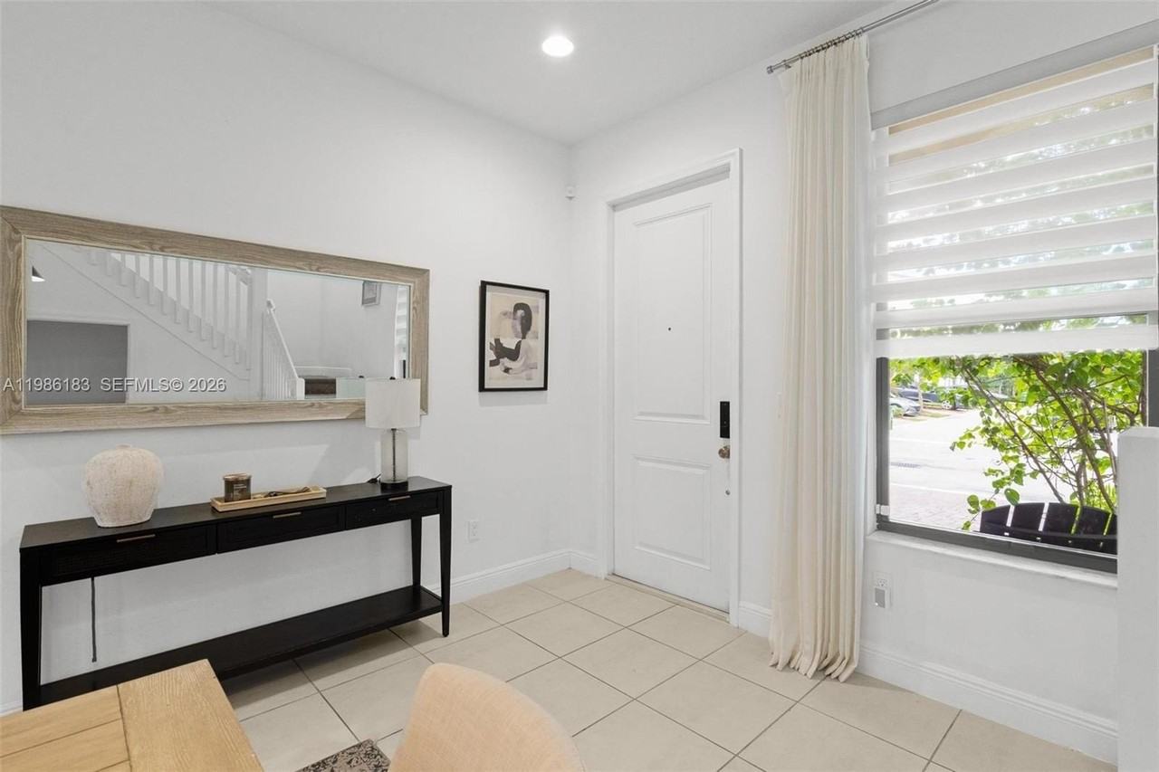 110 Nw 209th Way #0 - Photo 5 of 50