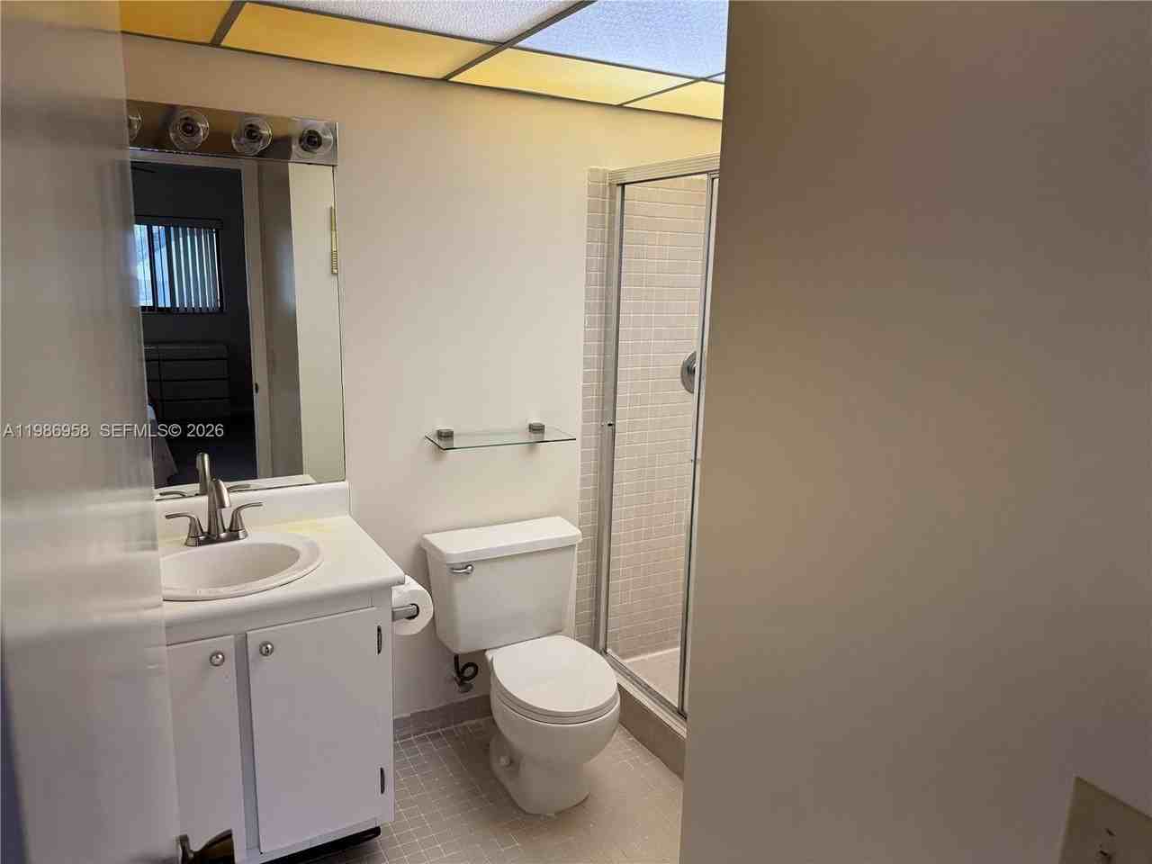 10419 E Clairmont Cir #205 - Photo 6 of 12