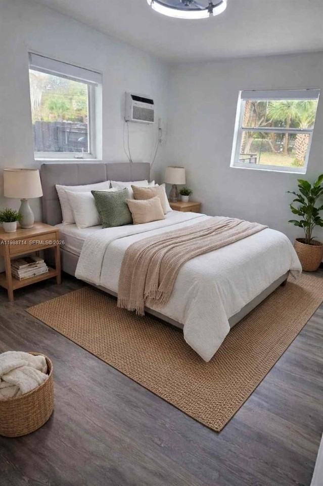 636 Nw 14th Ter #1 - Photo 6 of 9