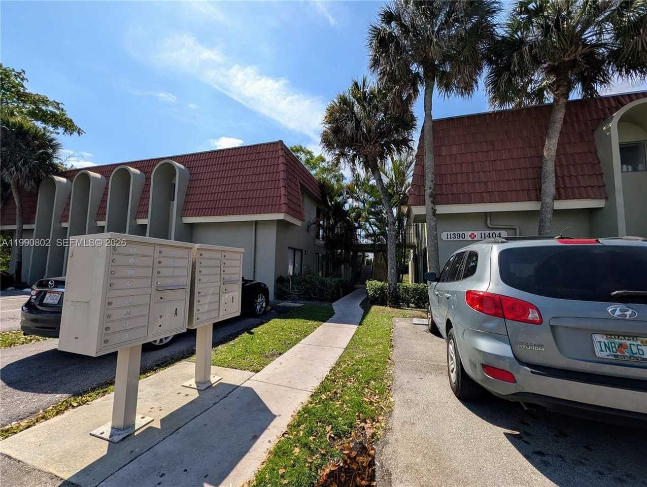 11394 Royal Palm Blvd #11394 - Photo 2 of 39