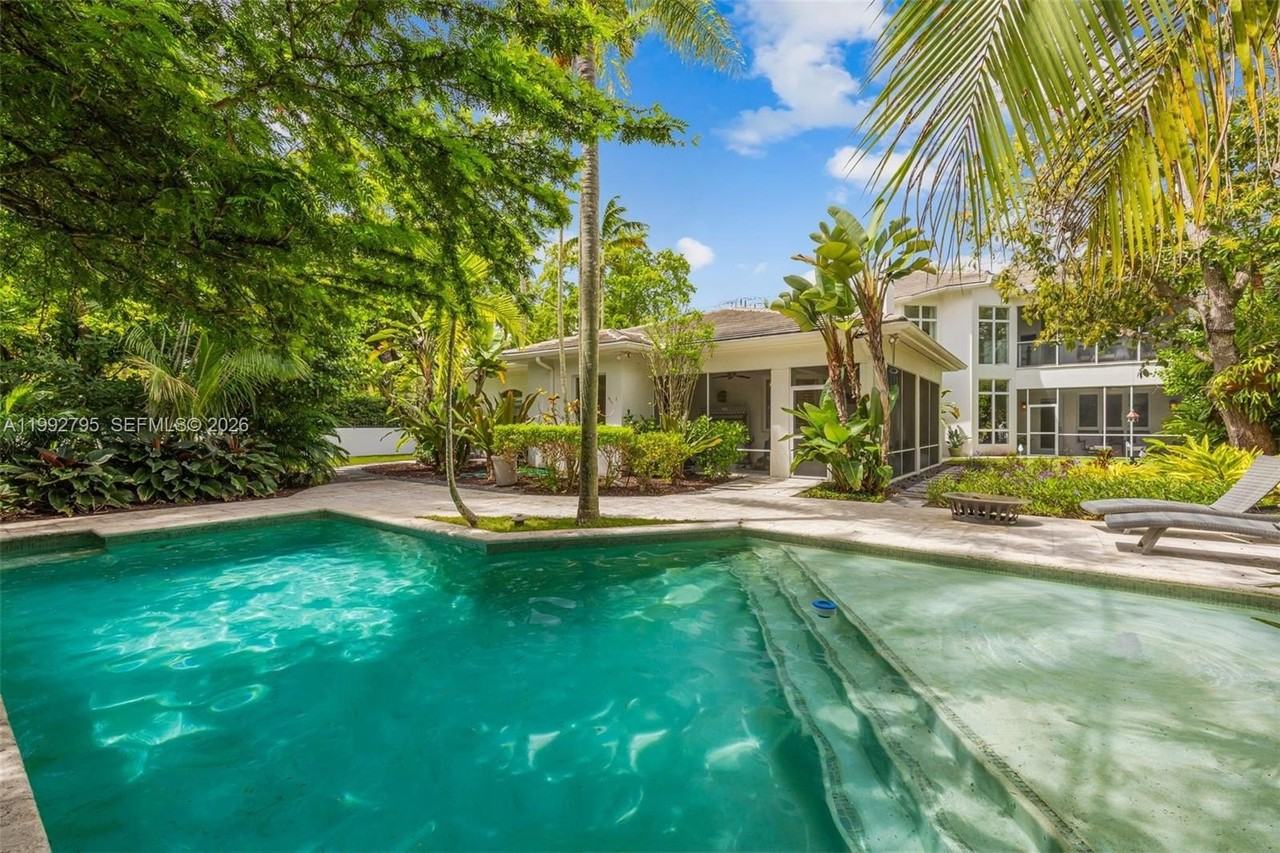 755 Tiziano Ave - Photo 5 of 50