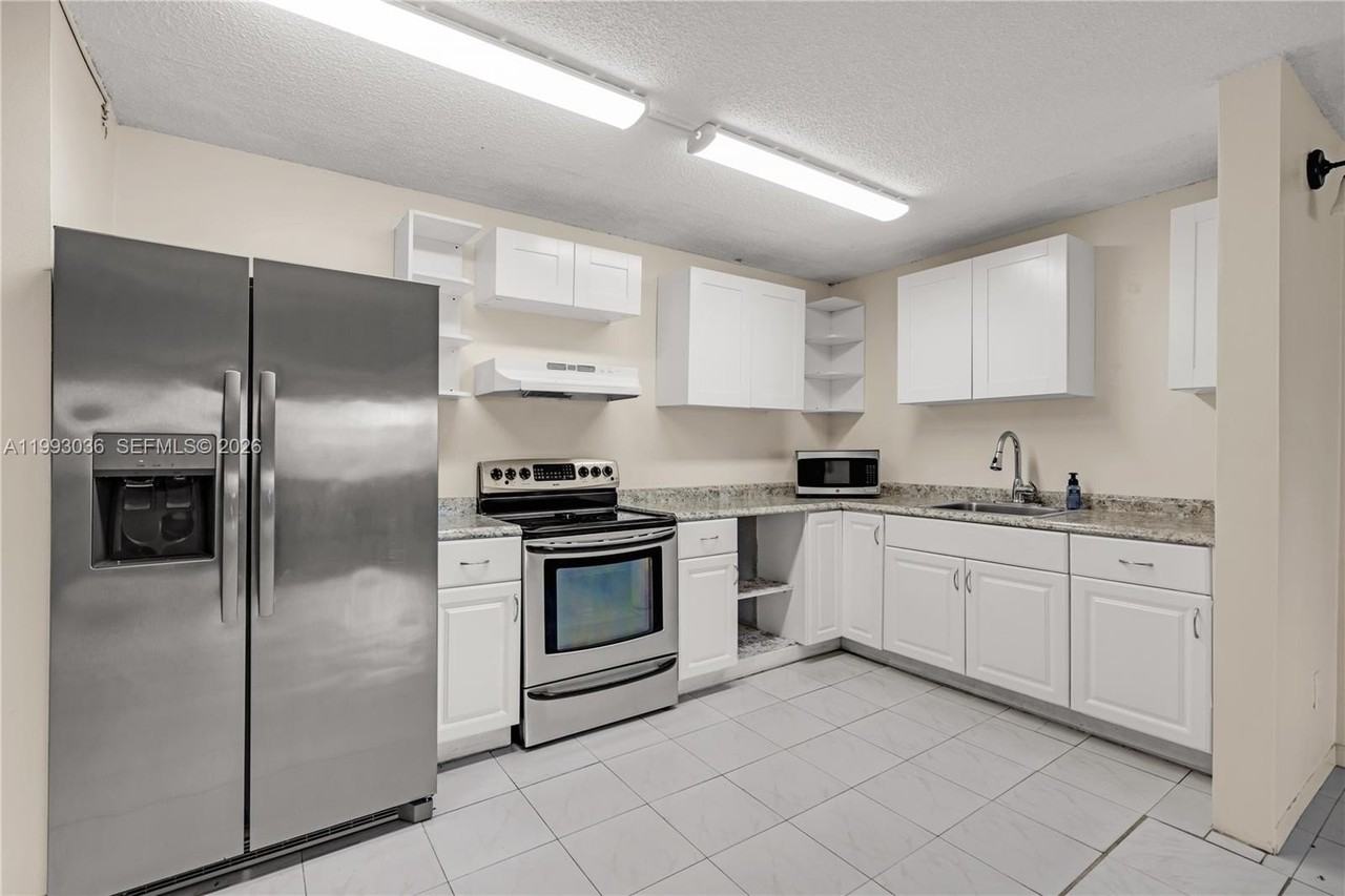 14820 Naranja Lakes Blvd #D3B - Photo 6 of 21