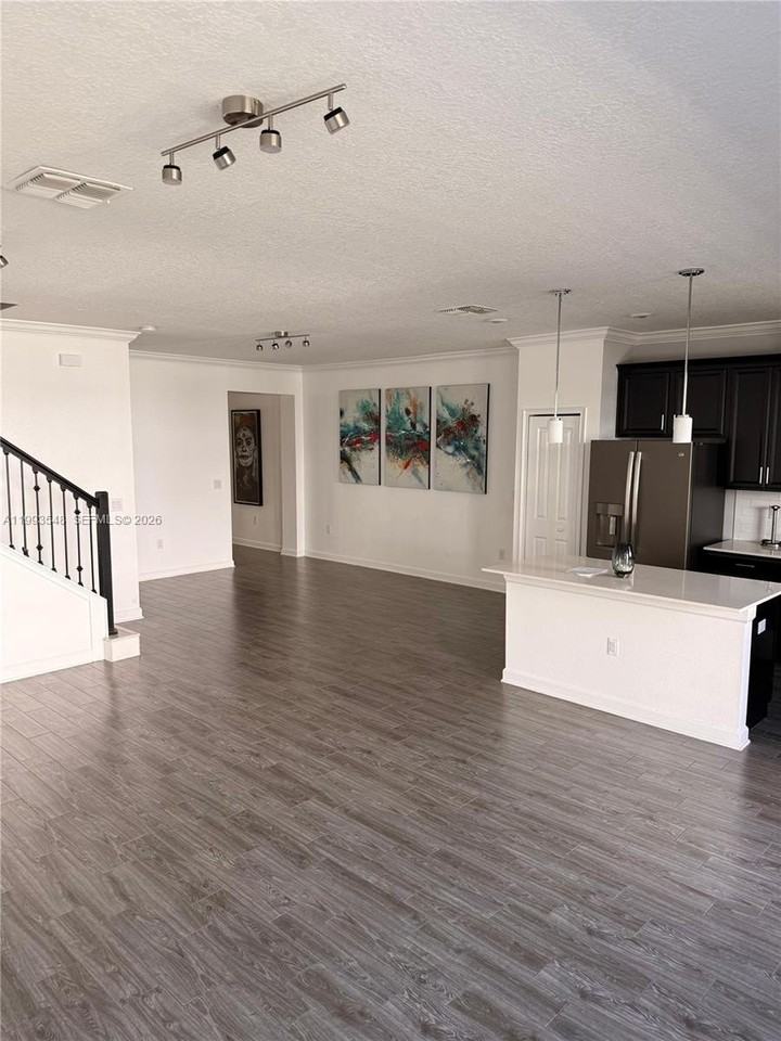 8543 Spyglass Ln #0 - Photo 4 of 18