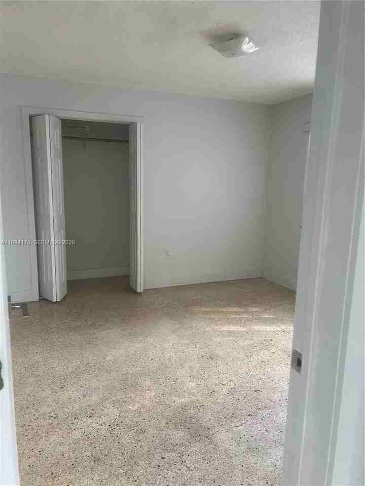 3279 Sw 25th Ter #3279 - Photo 5 of 6