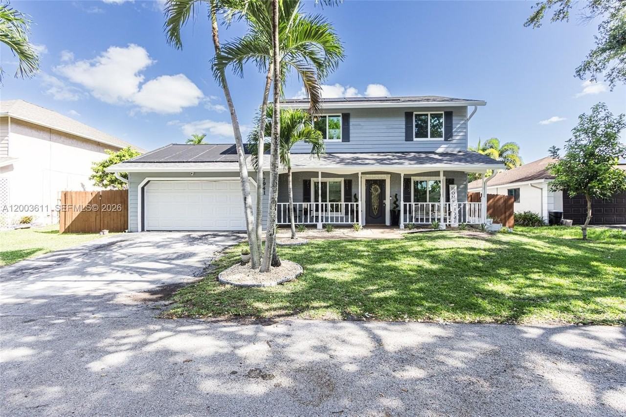 7941 Nw 3rd Pl - Photo 3 of 50