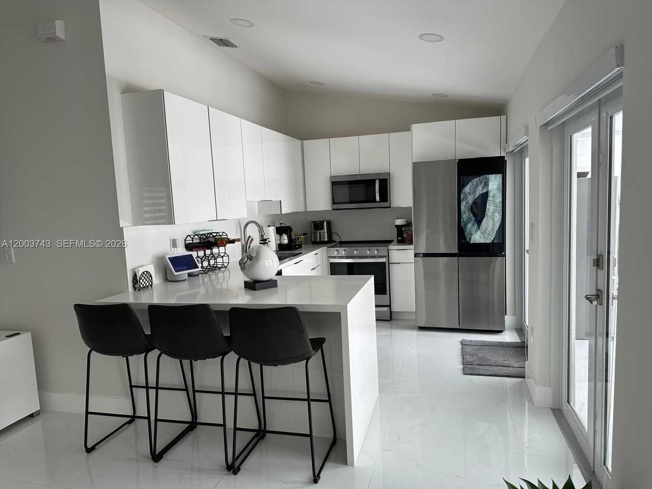 14318 Sw 183rd St - Photo 6 of 10