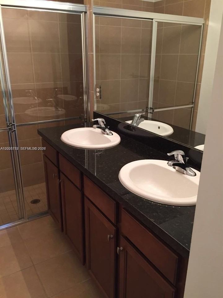 1028 Sw 147th Ave #10609 - Photo 6 of 12