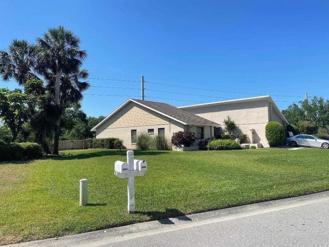 3799 Countryside Rd - Photo 3 of 31