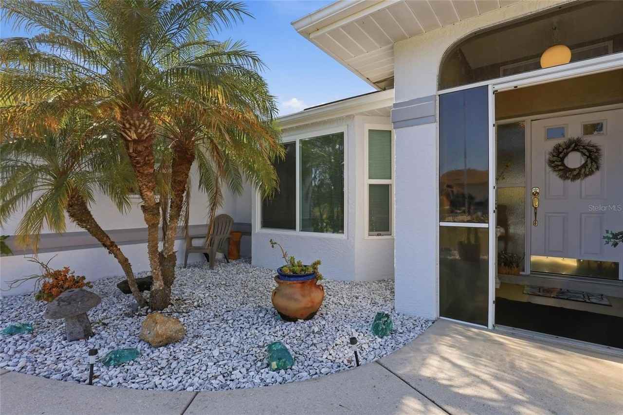 3401 Moravia Ave - Photo 4 of 40