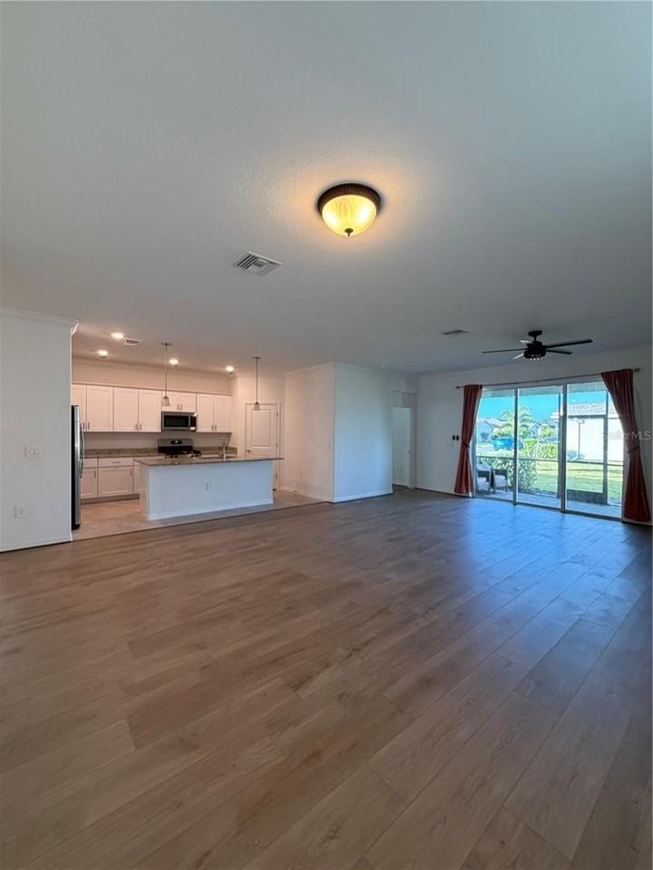 17419 Palmetto Pass Ln - Photo 6 of 24