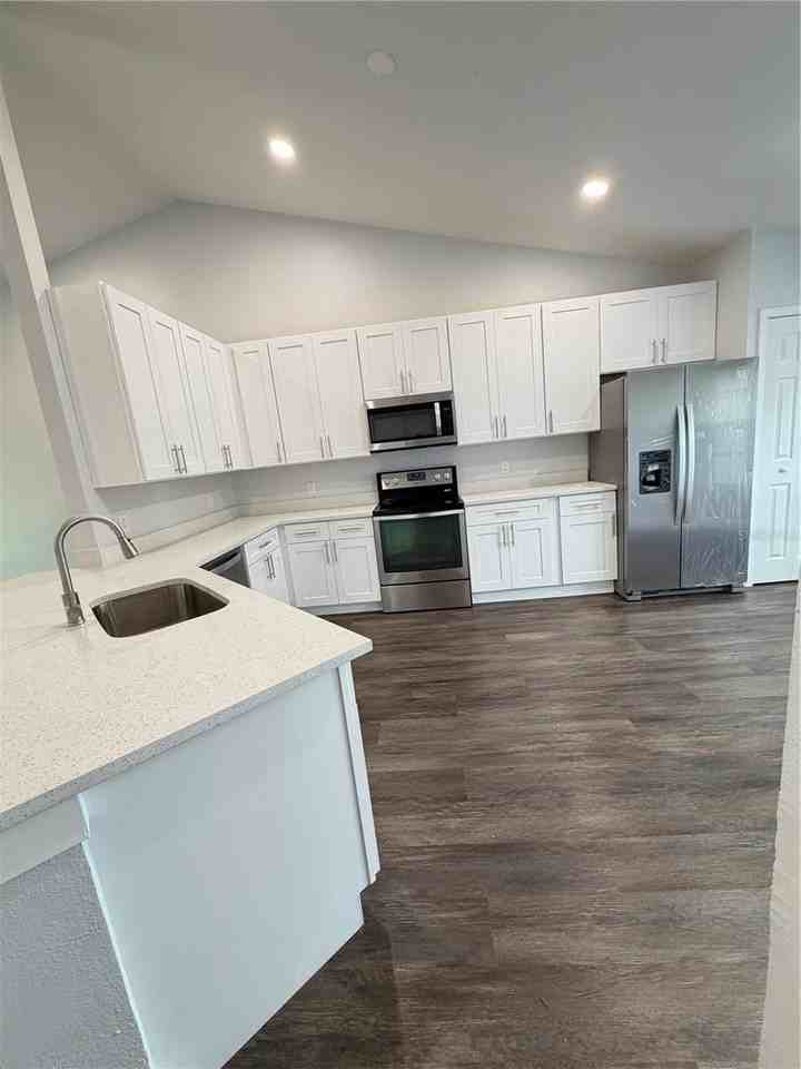 100 Little Fox Ave - Photo 4 of 29