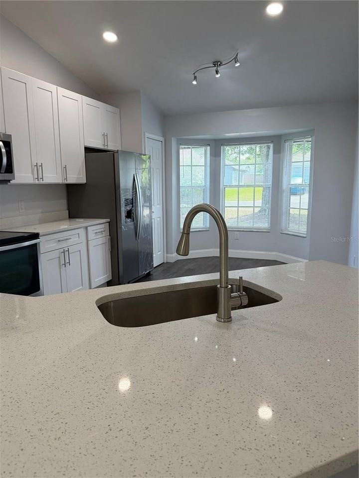 100 Little Fox Ave - Photo 6 of 29