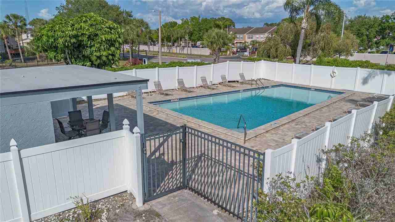 6326 Grand Bahama Cir #H - Photo 3 of 14