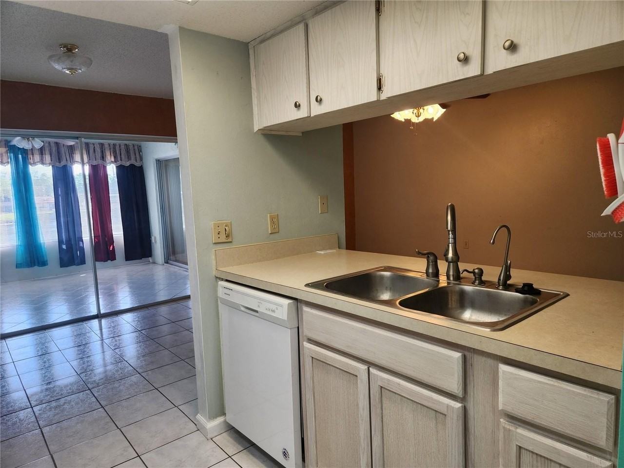 3838 Staysail Ln #3838 - Photo 7 of 28
