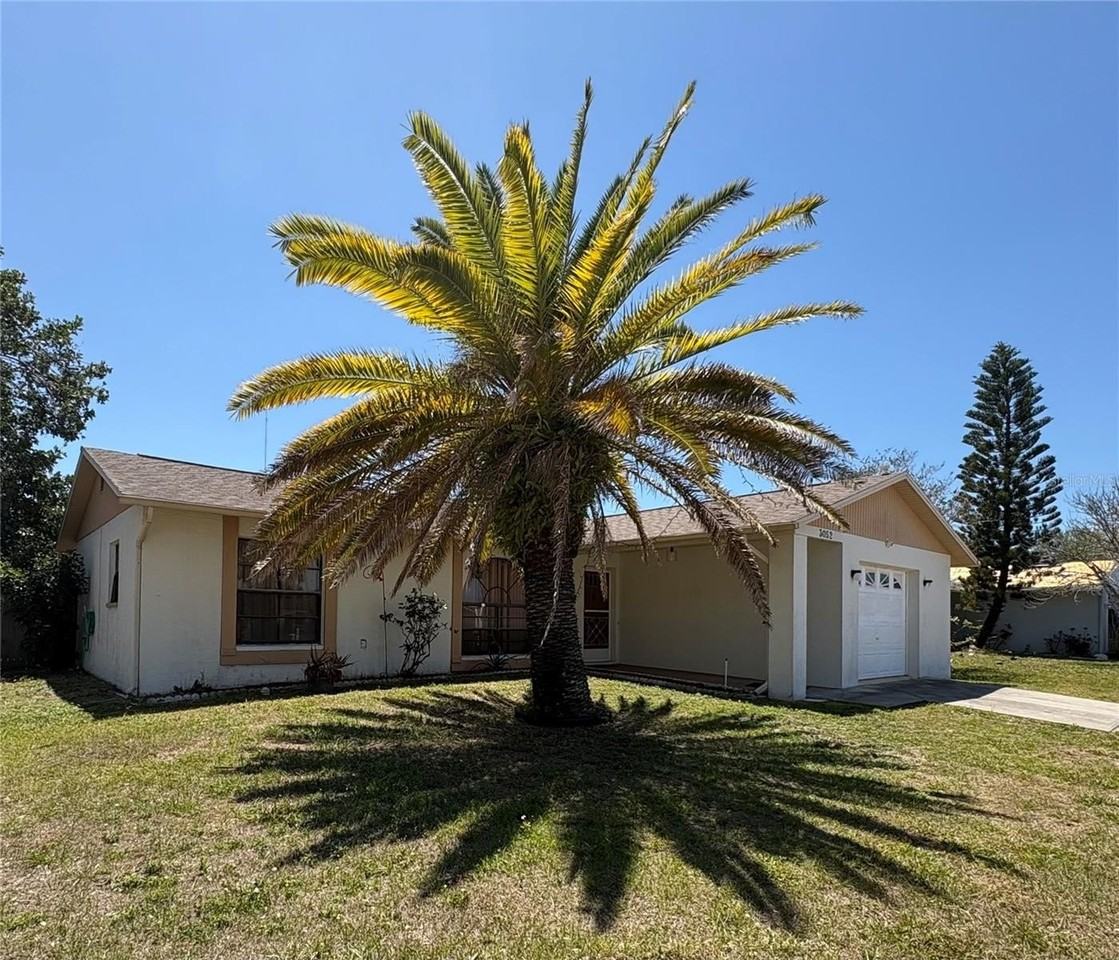 3052 Salton St - Photo 2 of 17