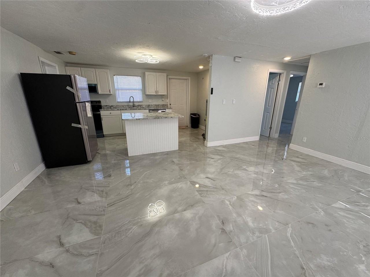 1825 134th Ave - Photo 5 of 19