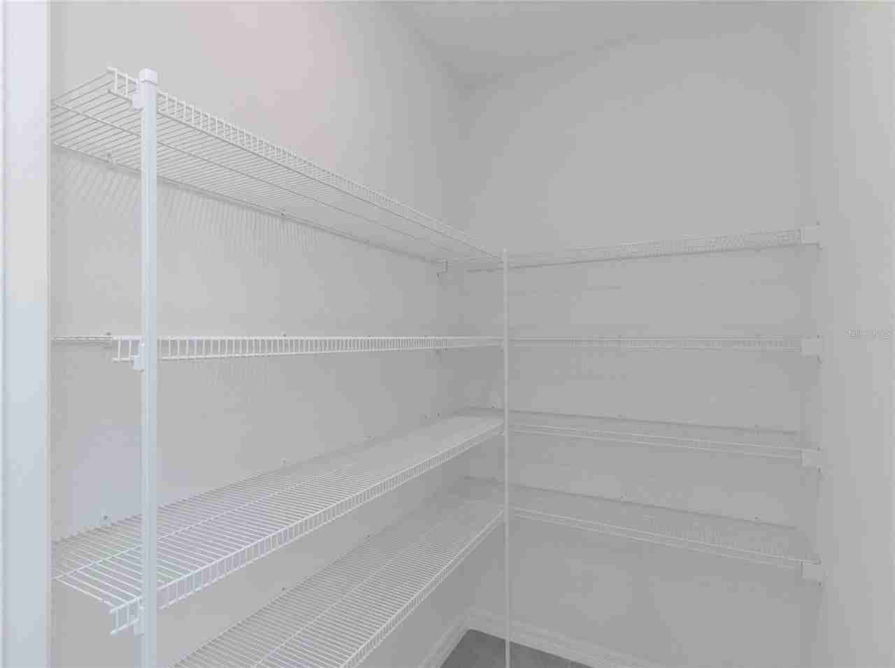 6773 Branham Mill Ct - Photo 5 of 19