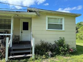 featured image of 1111 Willow Ave