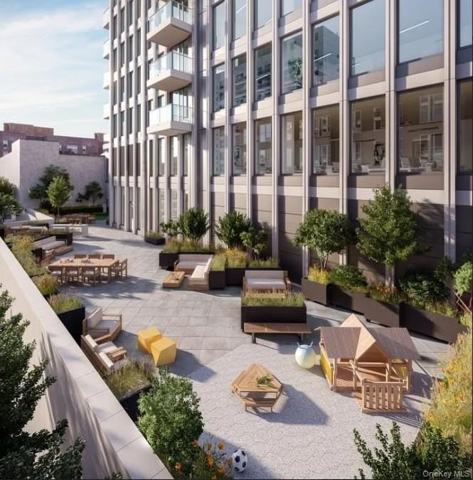 13618 Maple Ave #5B - Photo 6 of 31