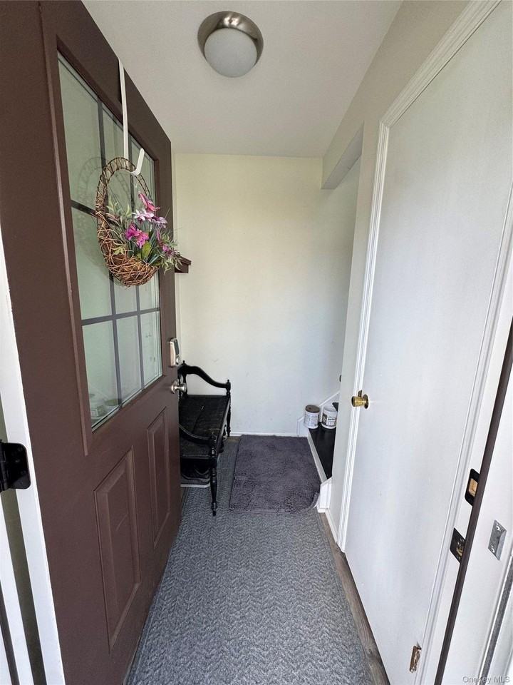 17 The Knls - Photo 2 of 29