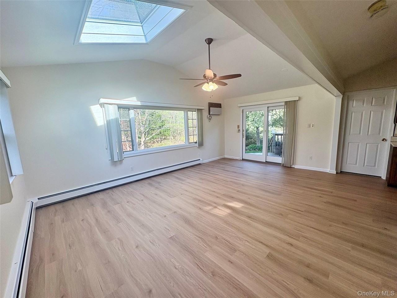 54 Old Brook Rd - Photo 2 of 13