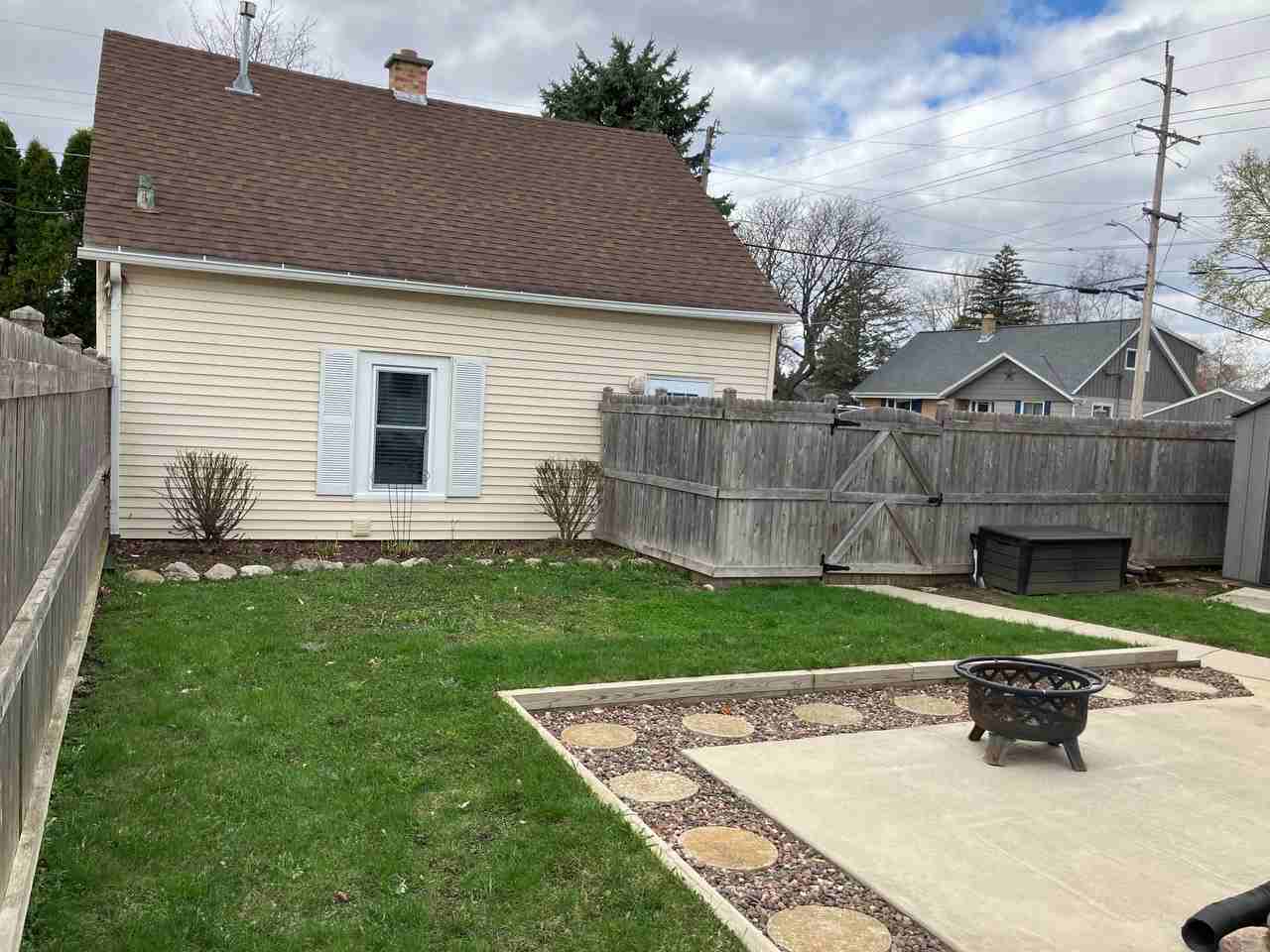 1001 8th Ave #1 - Photo 5 of 42