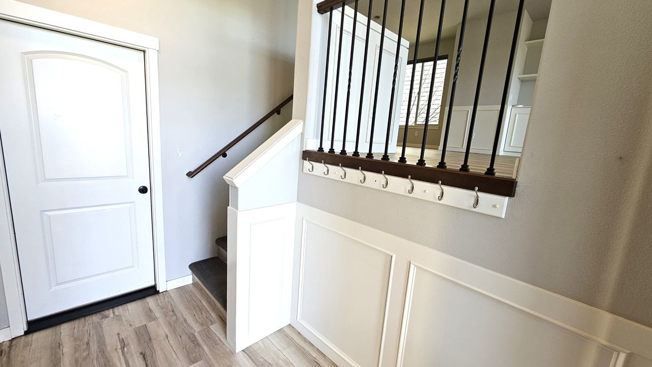 1405 Ne 71st Dr #1 - Photo 4 of 28