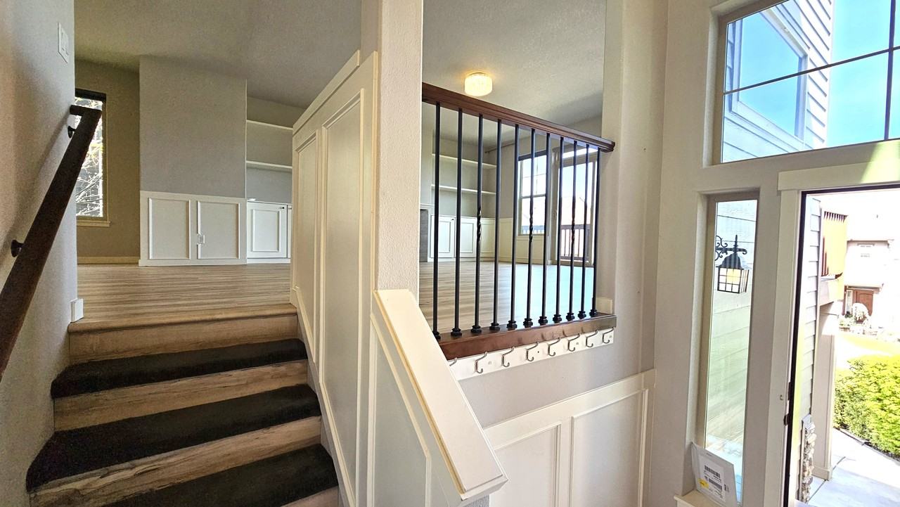 1405 Ne 71st Dr #1 - Photo 5 of 28