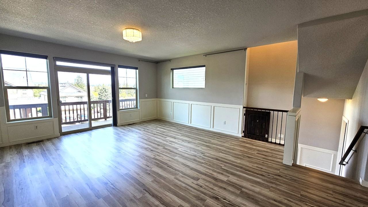 1405 Ne 71st Dr #1 - Photo 7 of 28