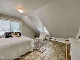 featured image of 409 6th Ave #6